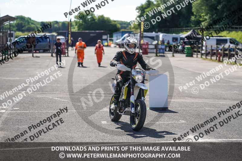 enduro digital images;event digital images;eventdigitalimages;lydden hill;lydden no limits trackday;lydden photographs;lydden trackday photographs;no limits trackdays;peter wileman photography;racing digital images;trackday digital images;trackday photos